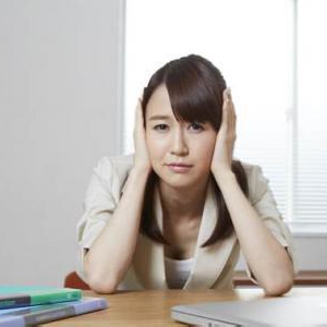 後頭部の頭痛の原因と対処法