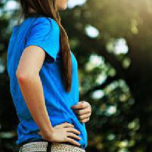 女性の悩み脇汗が目立たない服装