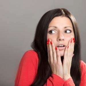 出っ張った頬骨を目立たなくする方法