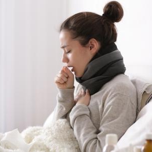 気管支炎や喘息の咳を和らげたい!苦しくて夜眠れない時の対処法