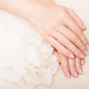 保湿・香り成分配合!簡単に泡立つクリームハンドソープ